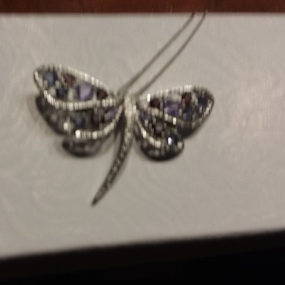Dragonfly Crystal Necklace -NWT - Picture 3 of 6